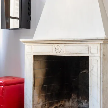 Apartment Faenza 37 Florence